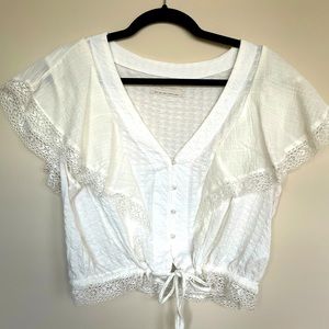 Super Sweet and Trendy White Top🤍